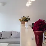 Hotel Helios Perissa (Santorini)