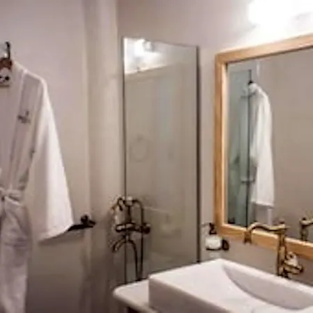 Helios Otel